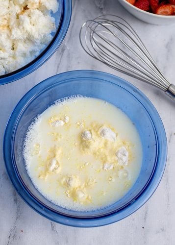 Add instant pudding to mixing bowl.