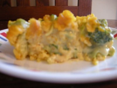 Cheesy chicken and broccoli casserole