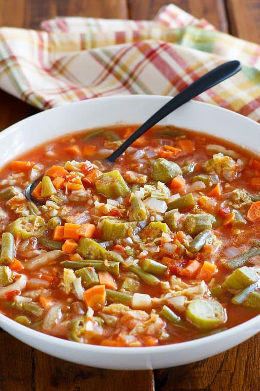 Bowl of easy vegetable soup.