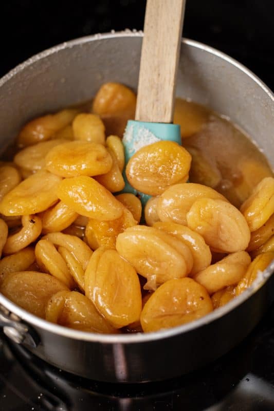 Stir ingredients together.