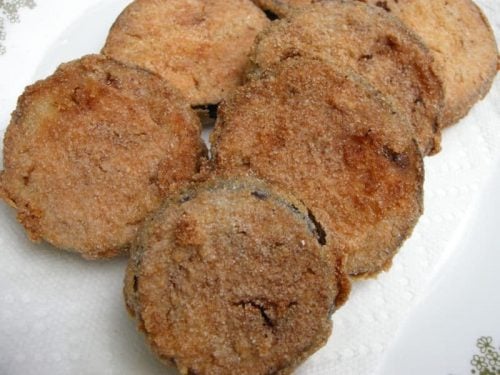 Remove fried eggplant to a paper towel-lined plate.