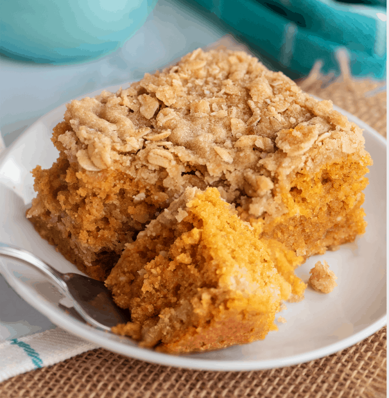 pumpkin crumb cake slice 1