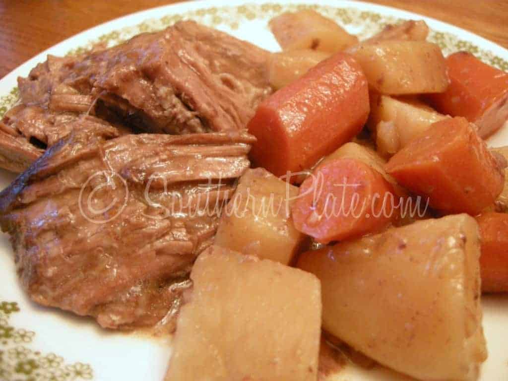Roast crock pot recipes with carrots and potatoes Roast crock pot recipes with carrots and potatoes