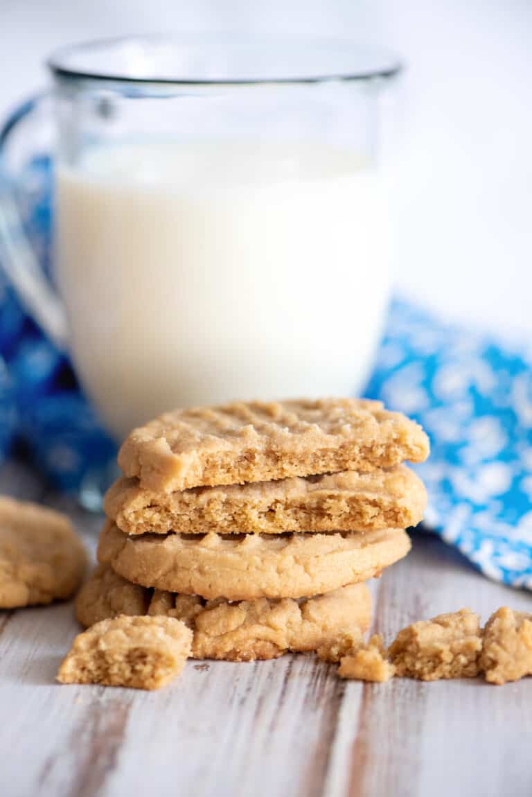Easy Homemade Peanut Butter Cookies