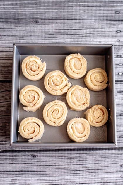 Place butter rolls into the prepared baking dish.