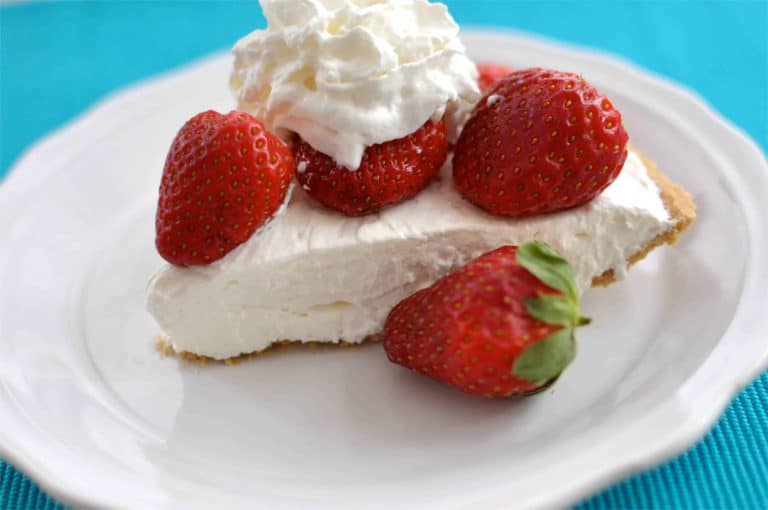Light, No-Bake Splenda Cream Cheese Pie
