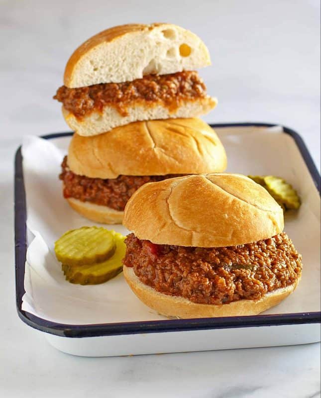 Slow cooker sloppy joes