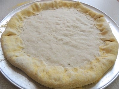 Homemade Stuffed Pizza Crust | Southern Plate