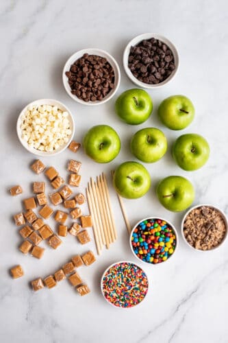 Ingredients for chocolate caramel apples.