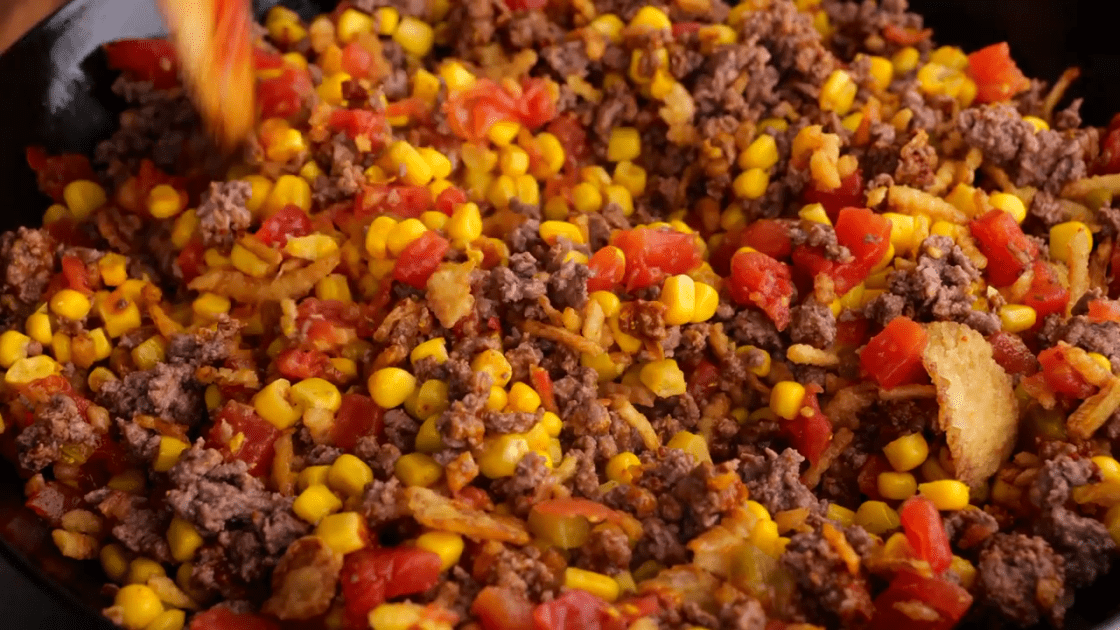 Stir up the ground beef mixture.