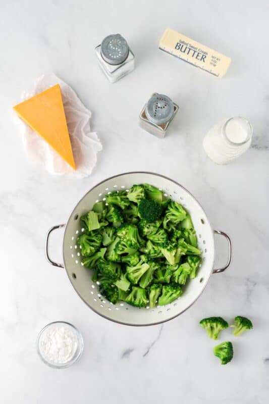 Recipe ingredients for broccoli with cheese sauce.
