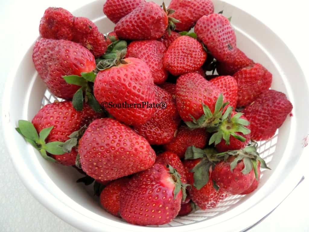 Fresh strawberries to make strawberry jam.