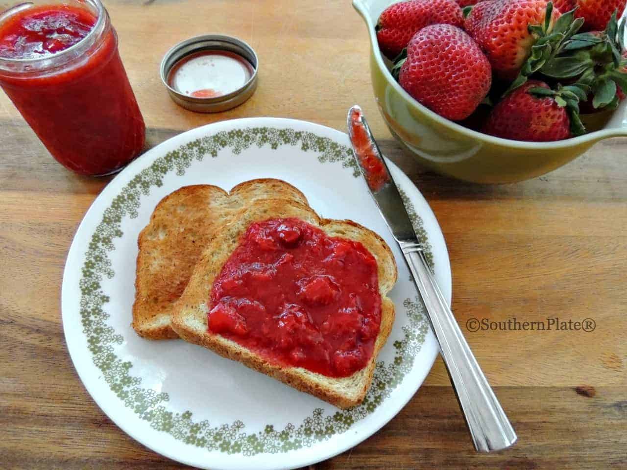 How To Make Strawberry Jam (No Cooking, No Canning)