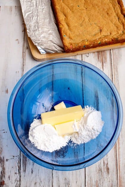 Ingredients for the buttercream frosting.