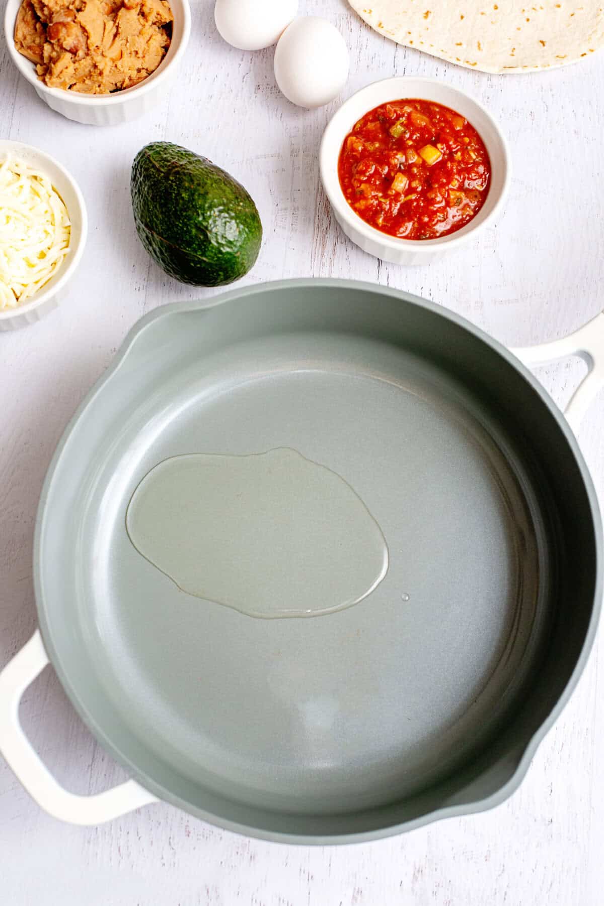 heat oil in a skillet