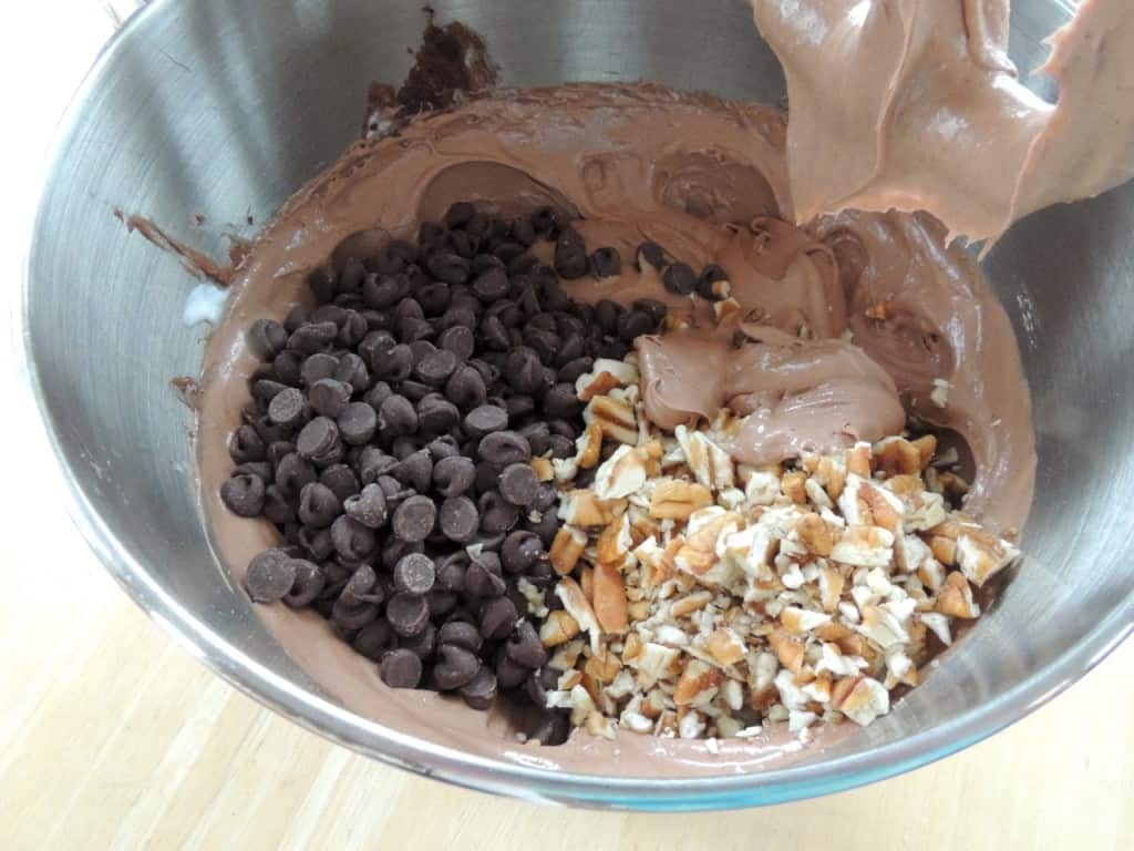 Mix all ingredients together to make the cake batter.
