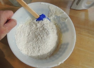Combine wet and dry ingredients and stir.