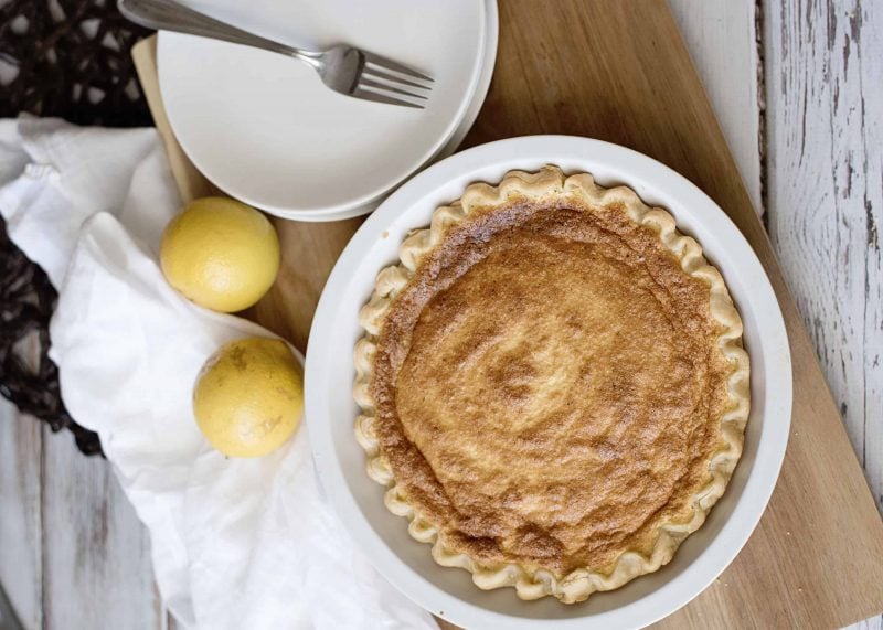 Old-fashioned lemon chess pie