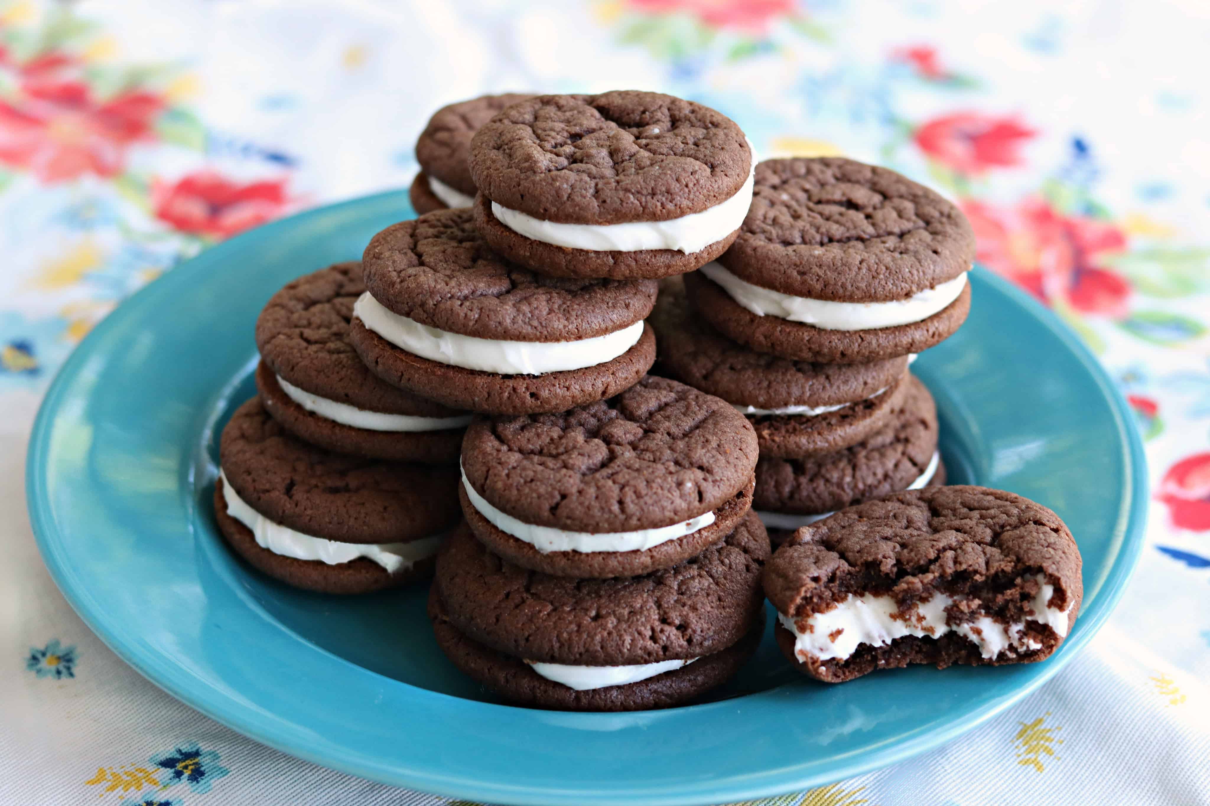 Mini Cream Cheese Whoopie Pies - Southern Plate