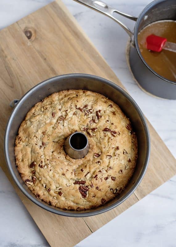 Baked apple dapple cake