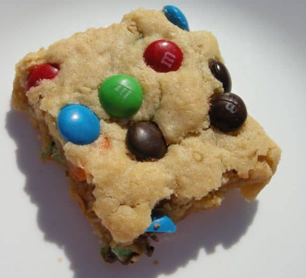 M&M cookie bars