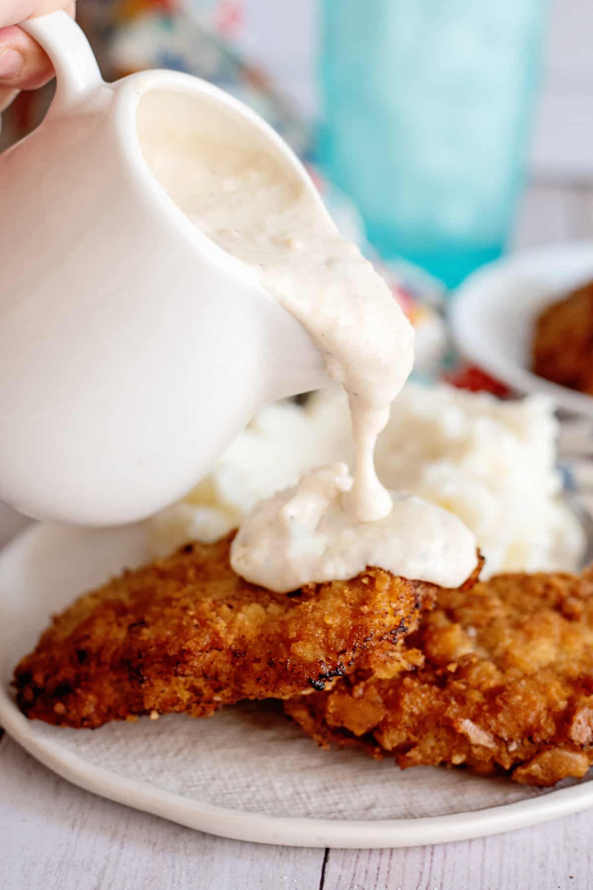 crispy breaded pork chops with gravy