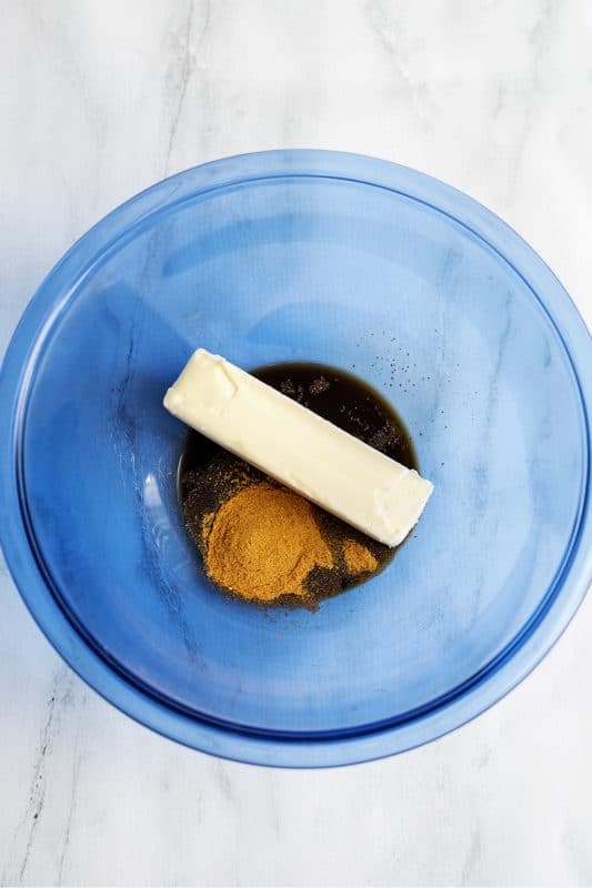 Microwave butter, seasoned salt, and Worcestershire sauce in mixing bowl.