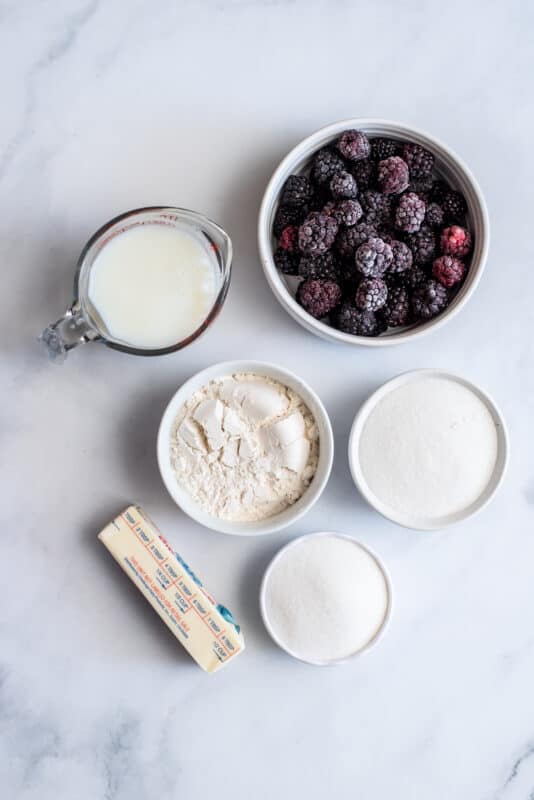 berry cobbler ingredients