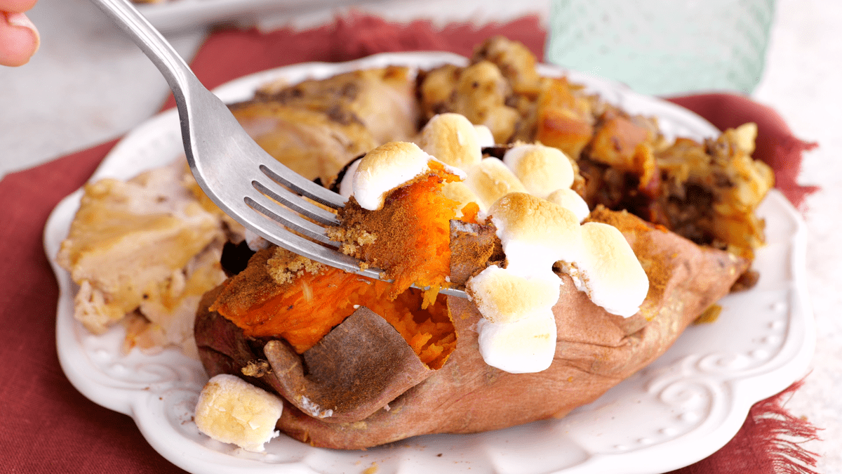 Loaded Sweet Potatoes With Marshmallows