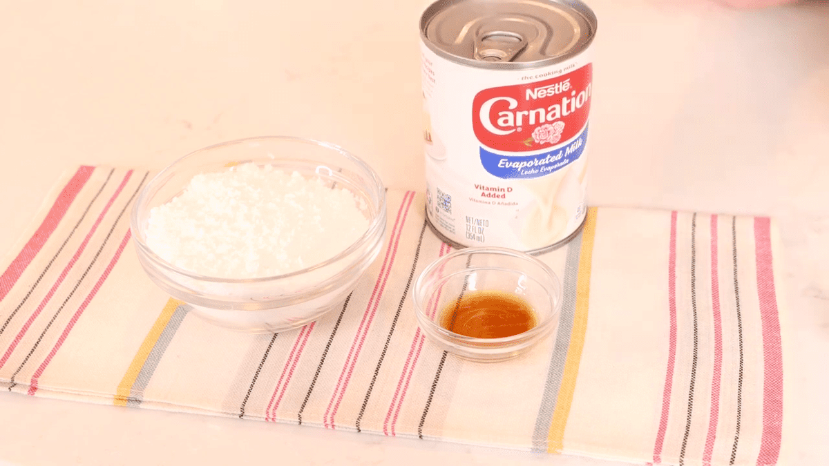 Recipe ingredients for homemade whipped cream.