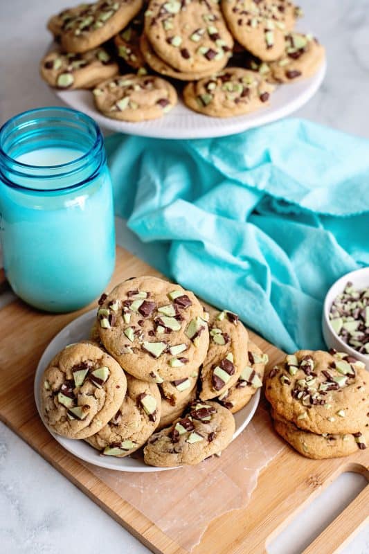 Mint Chocolate Chip Cookies