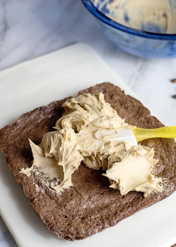 spread frosting on the coffee brownies