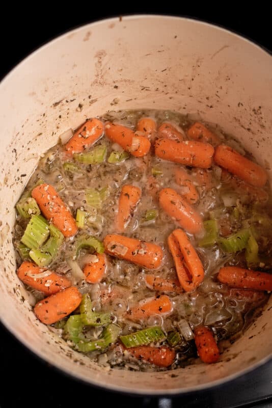 slow cooker pot roast add carrots and thyme