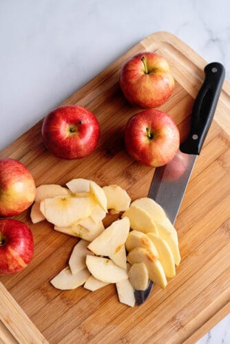 Thinly sliced apples