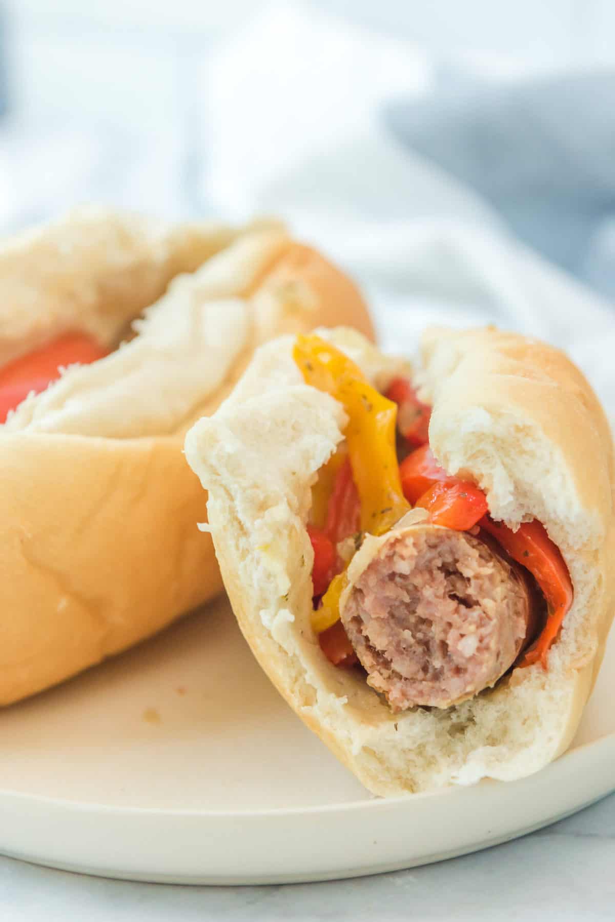 Slow Cooker Italian Sausage and Peppers in Crockpot
