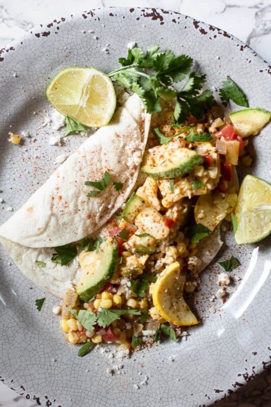 Calabacitas-con-queso-flour-tortilla