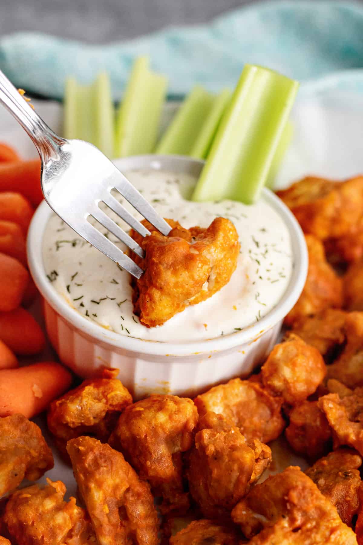 Low-Carb Cauliflower Buffalo Bites