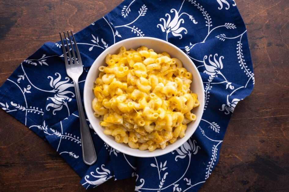 Bowl of baked mac and cheese.