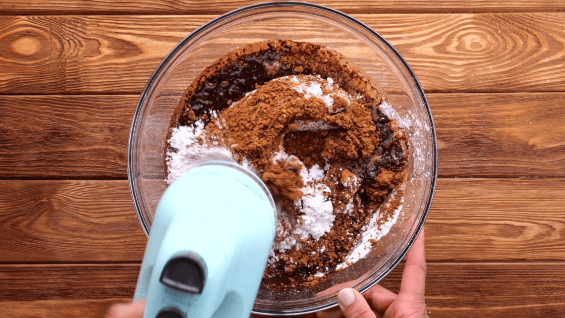Beat all chocolate frosting ingredients together until smooth.