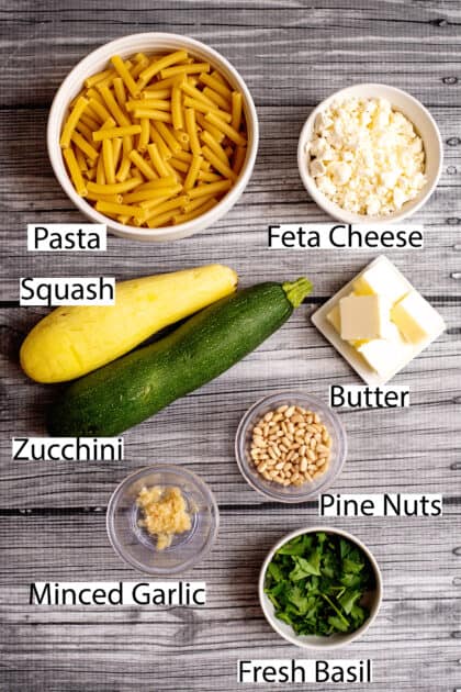 Labeled ingredients for summer squash pasta.