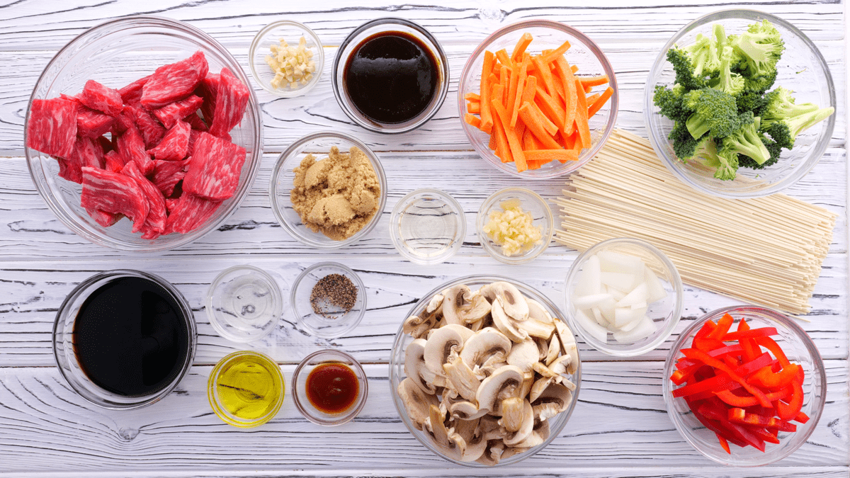 Ingredients for beef lo mein recipe.