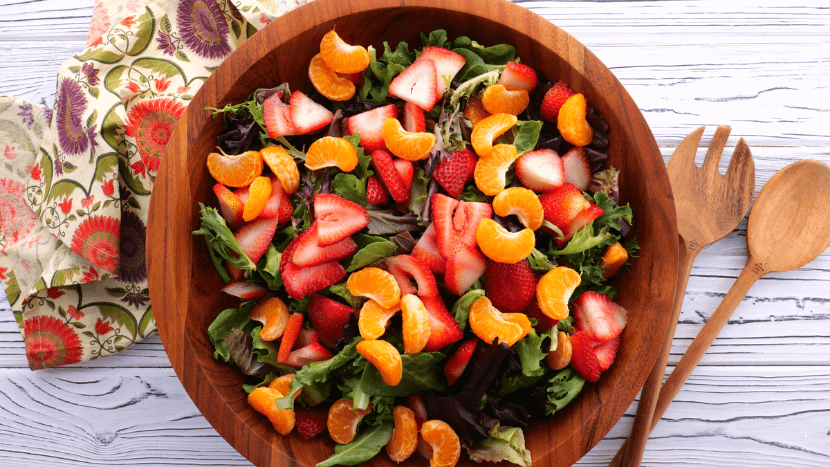 Strawberry salad