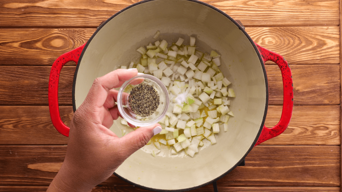 Add pepper to pot.