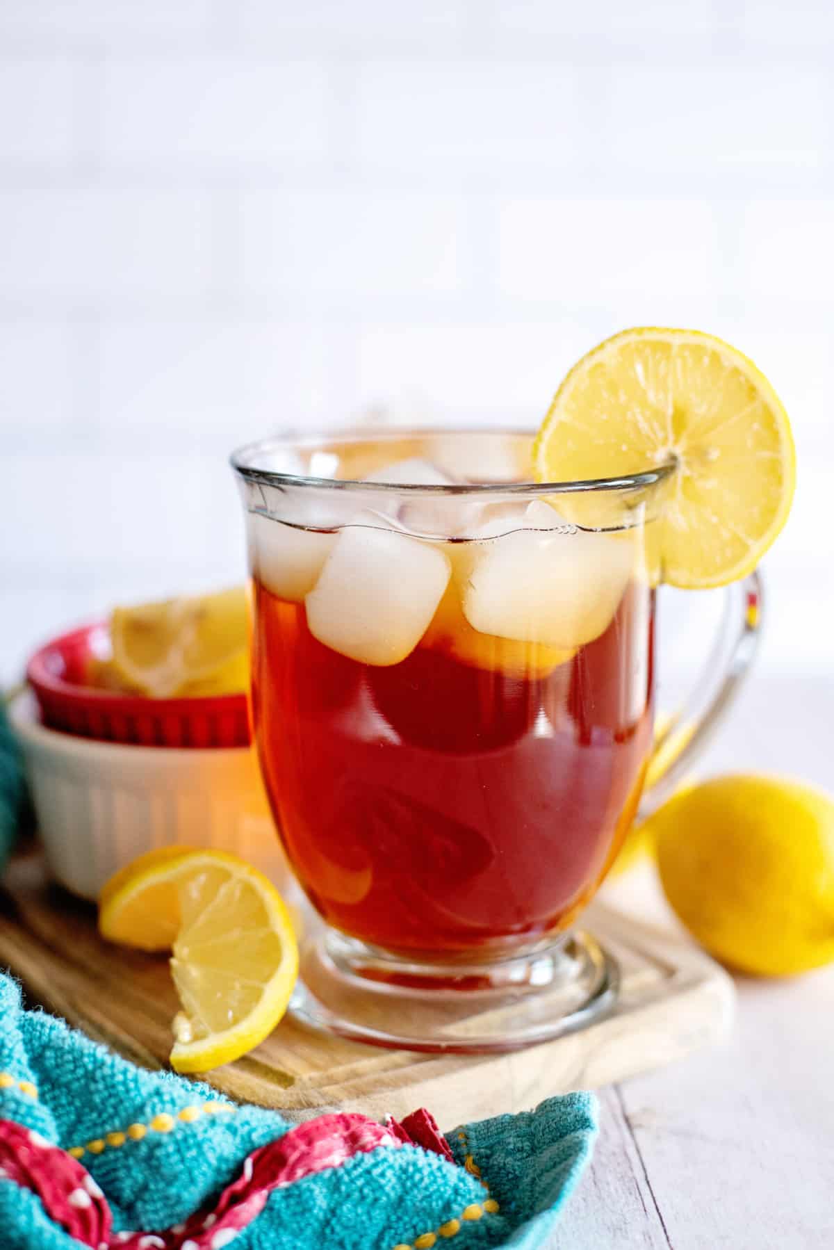 Easy Sweet Tea Recipe - Cook Clean Repeat