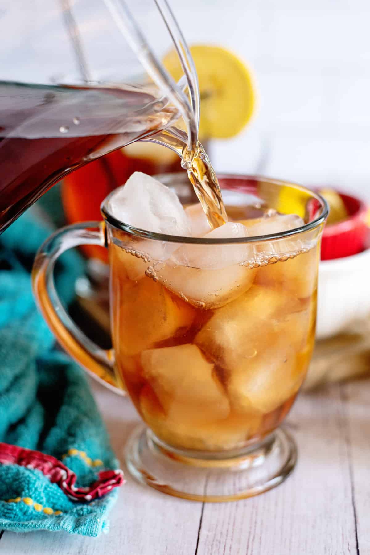 serve sweet tea over ice