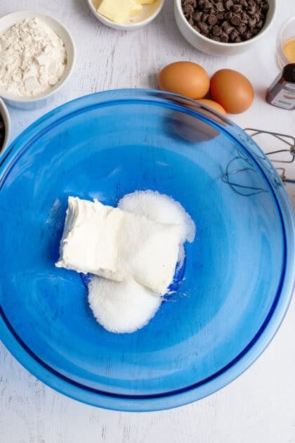 Small bowl with cream cheese and sugar