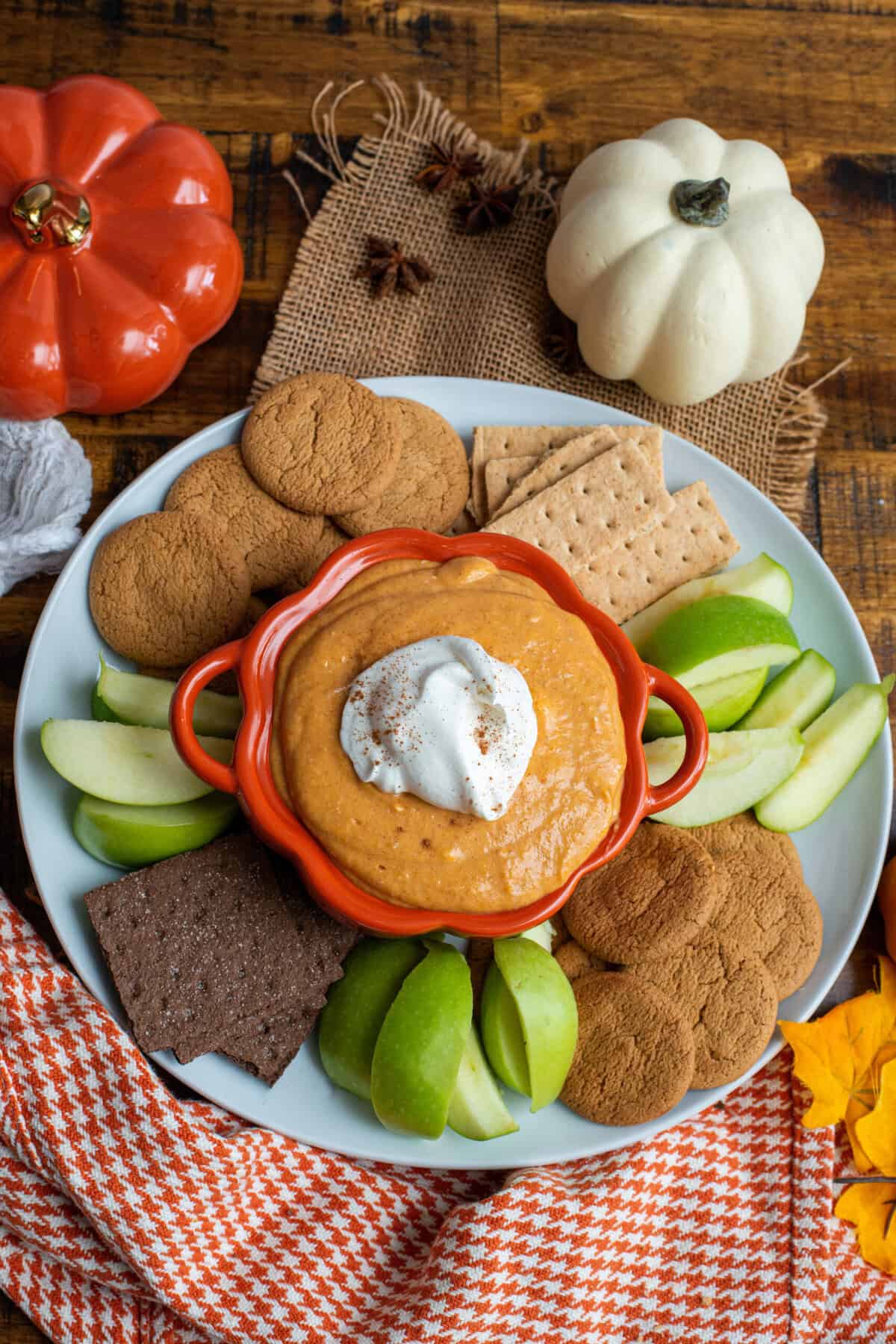 Top down view of a bowl of pumpkin pie dip