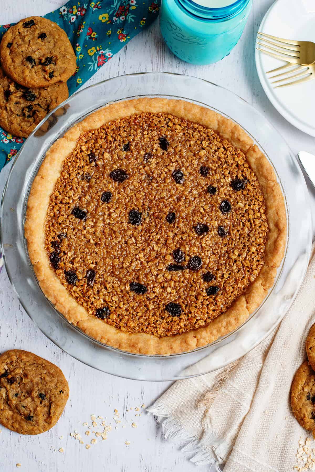 A baked oatmeal raisin cookie pie