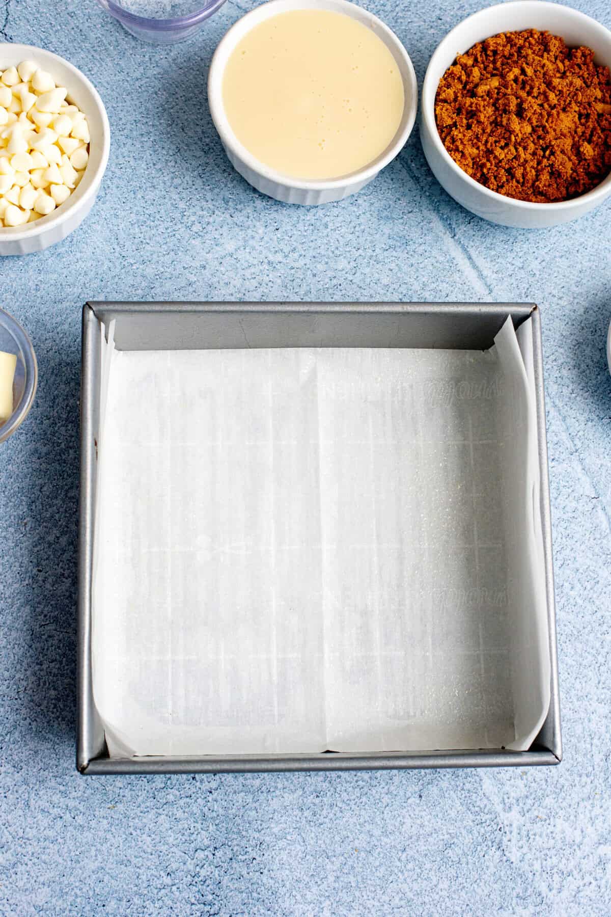 A baking pan lined with parchment paper