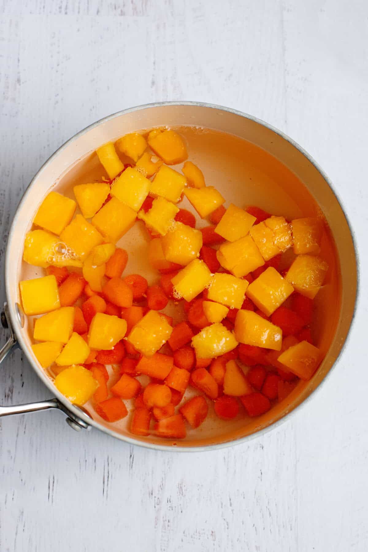 Veggies in a medium pot of water